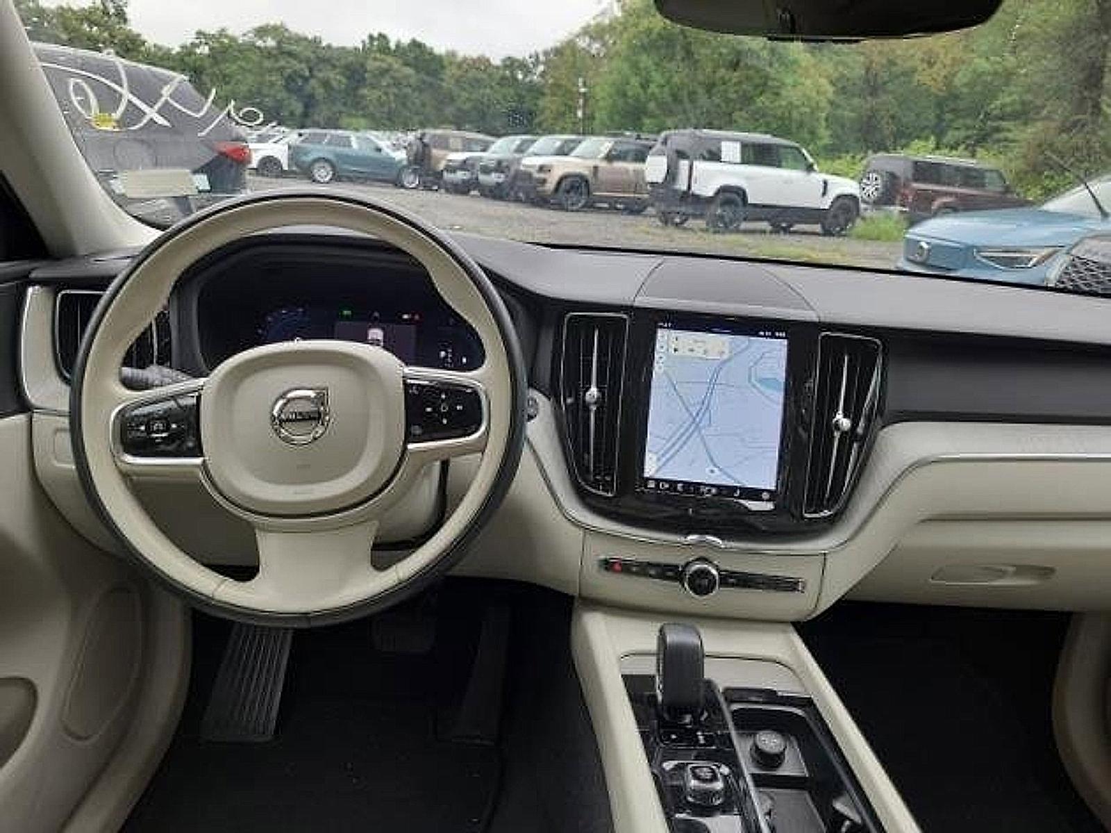 2023 Volvo XC60 Vehicle Photo in Trevose, PA 19053