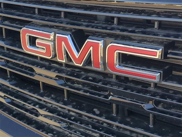 2025 GMC Sierra 1500 Vehicle Photo in GOODYEAR, AZ 85338-1310