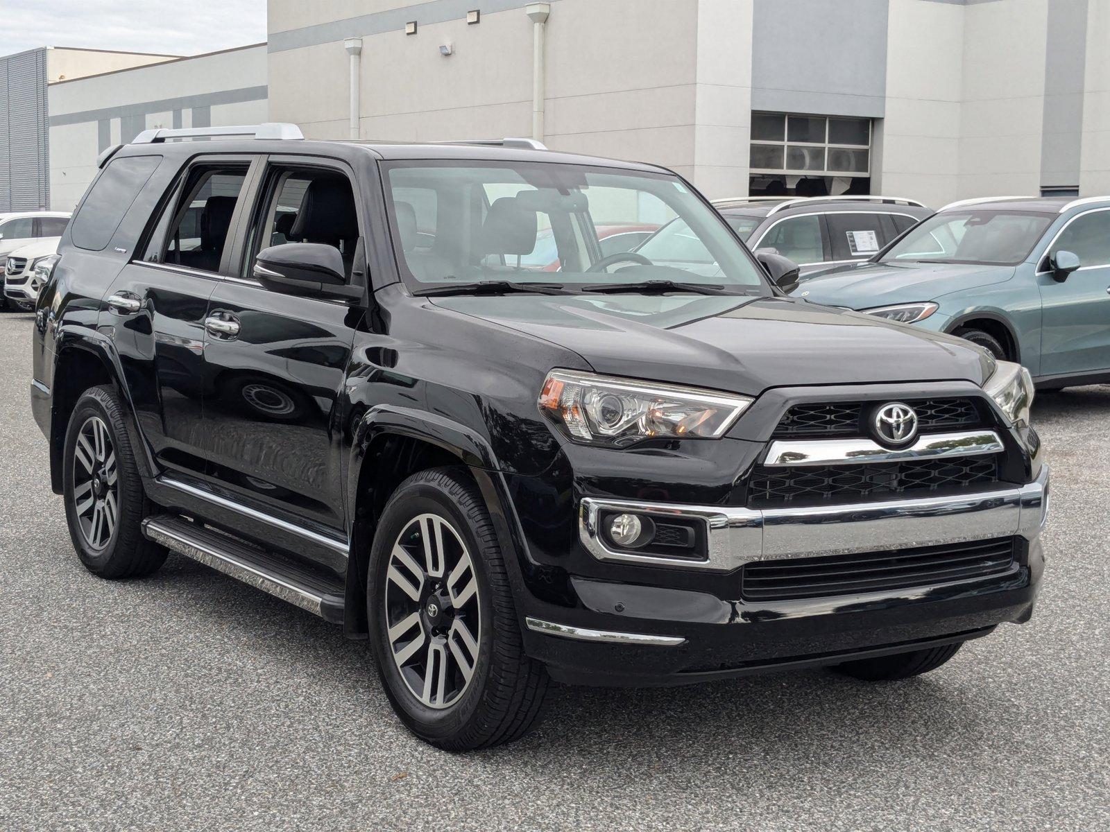 2016 Toyota 4Runner Vehicle Photo in Sarasota, FL 34231