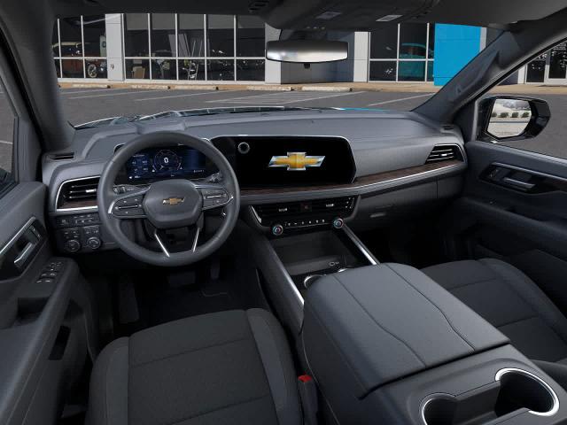 2025 Chevrolet Tahoe Vehicle Photo in MOON TOWNSHIP, PA 15108-2571