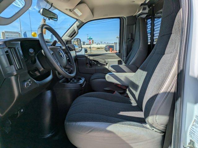 2022 Chevrolet Express Cargo 2500 Vehicle Photo in SELMA, TX 78154-1460