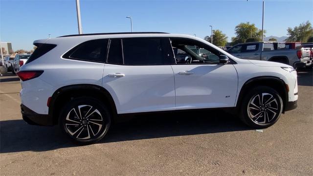 2025 Buick Enclave Vehicle Photo in GOODYEAR, AZ 85338-1310