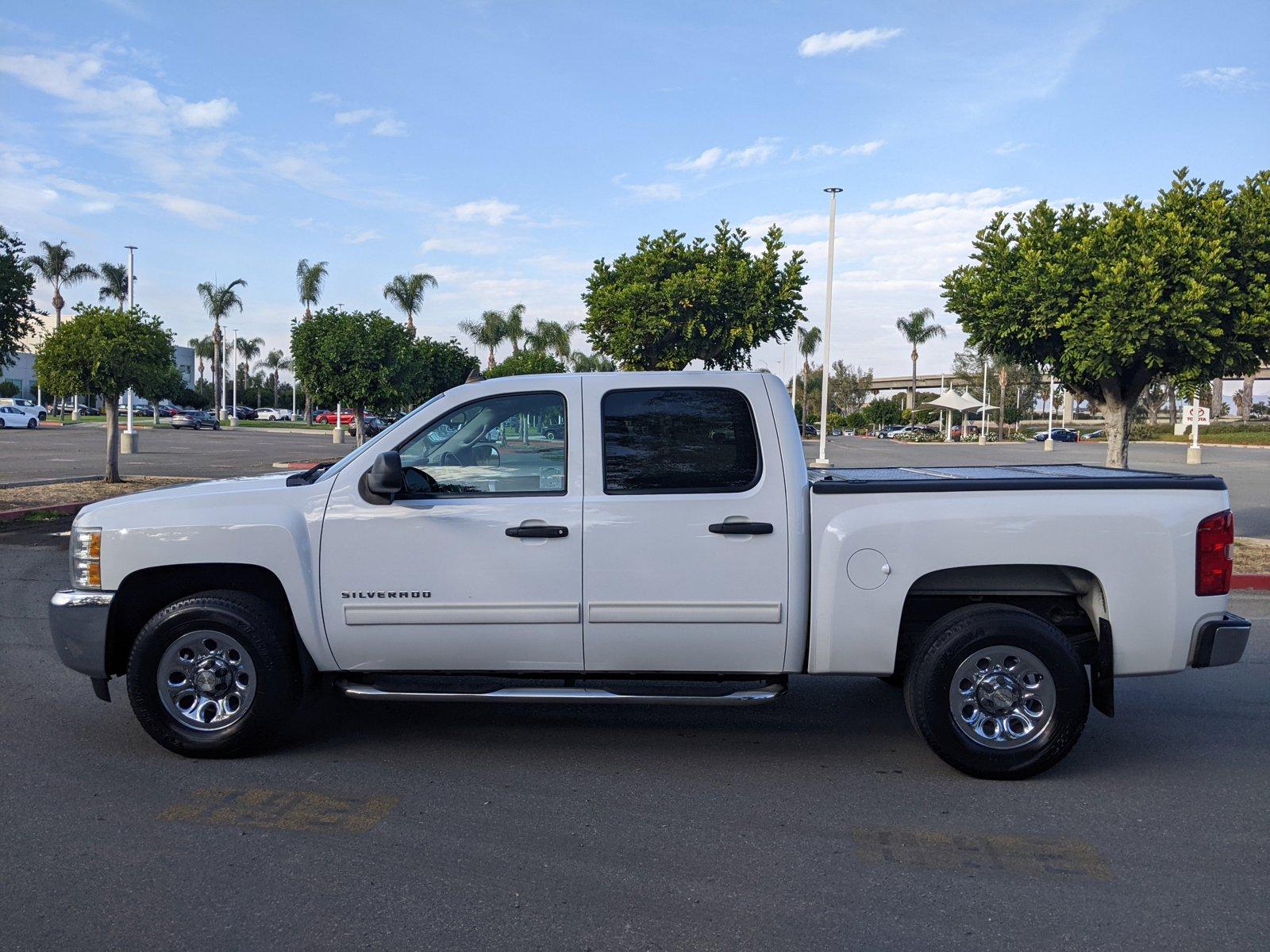 2012 Chevrolet Silverado 1500 Vehicle Photo in VALENCIA, CA 91355-1705