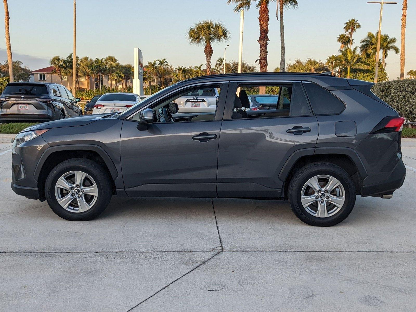 2020 Toyota RAV4 Vehicle Photo in Davie, FL 33331