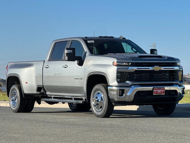 2025 Chevrolet Silverado 3500 HD Vehicle Photo in PITTSBURG, CA 94565-7121