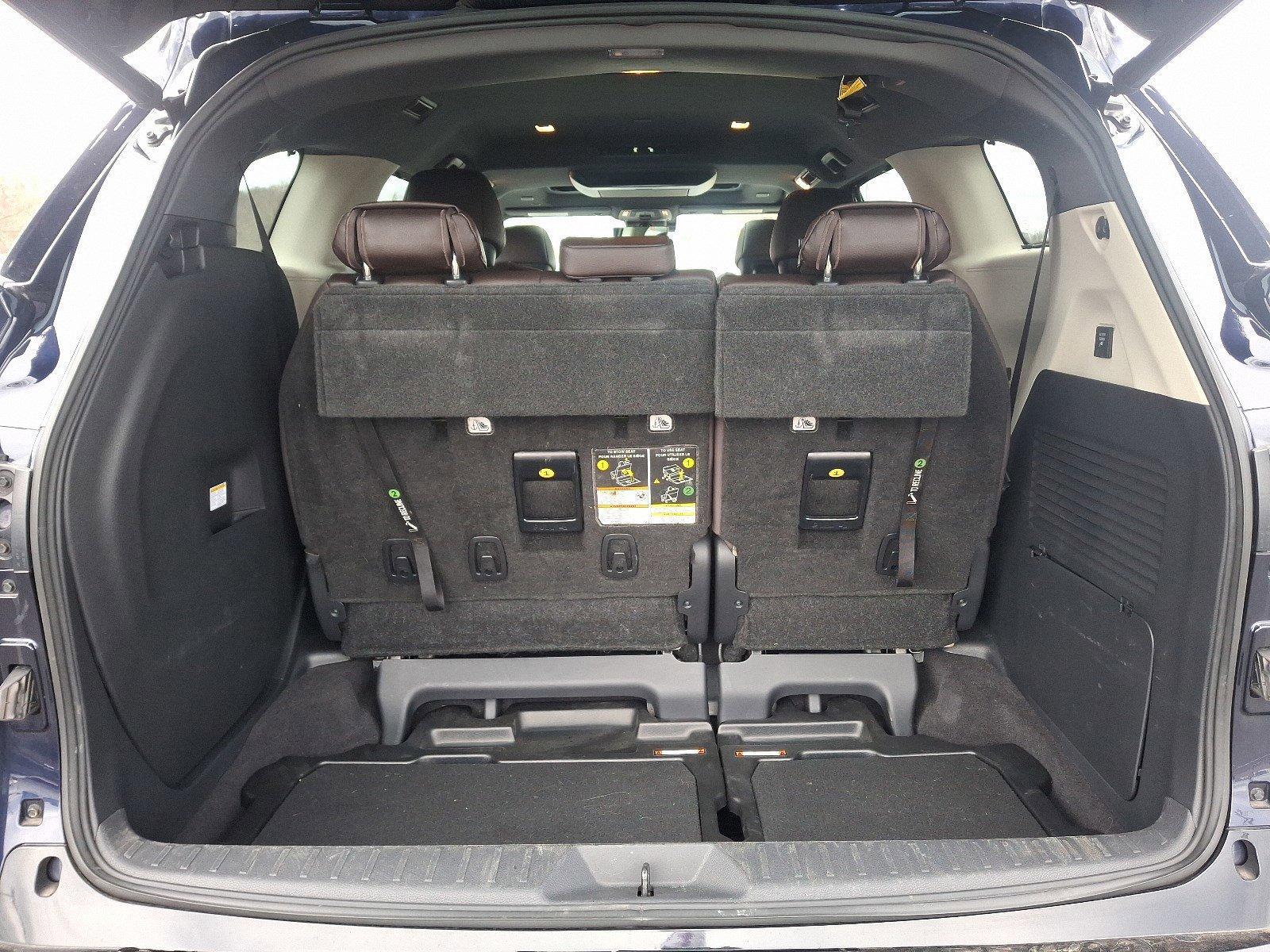 2021 Toyota Sienna Vehicle Photo in Harrisburg, PA 17111