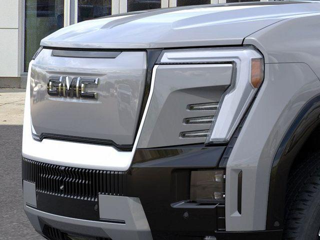 2025 GMC Sierra EV Vehicle Photo in DANBURY, CT 06810-5034
