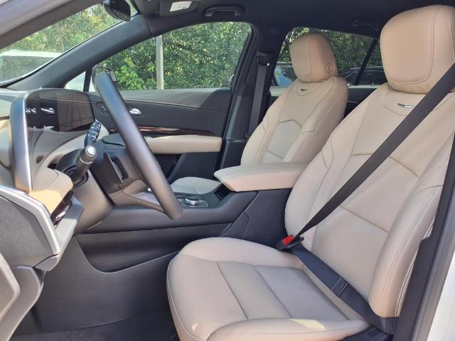 2025 Cadillac XT4 Vehicle Photo in Tampa, FL 33612
