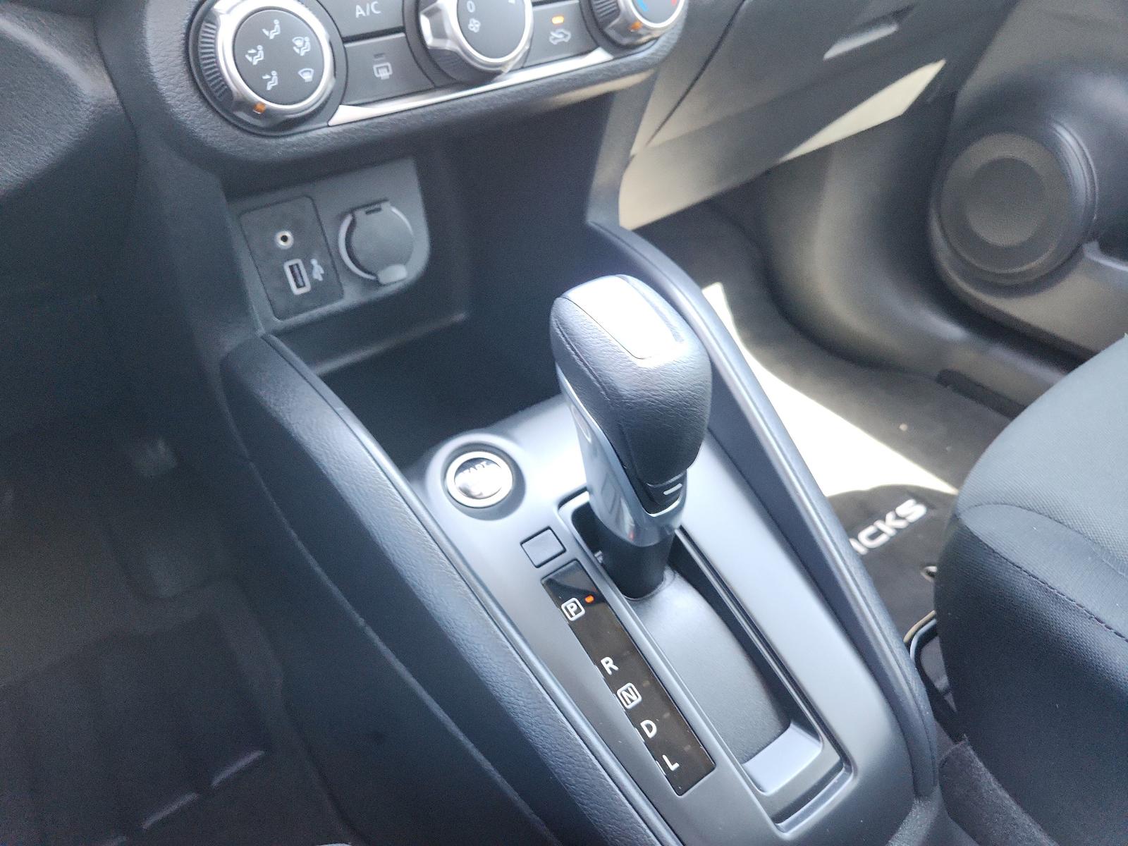 2024 Nissan Kicks Vehicle Photo in Albuquerque, NM 87110
