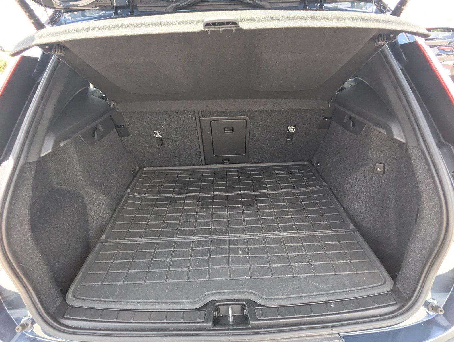 2022 Volvo XC40 Recharge Pure Electric Vehicle Photo in Delray Beach, FL 33444