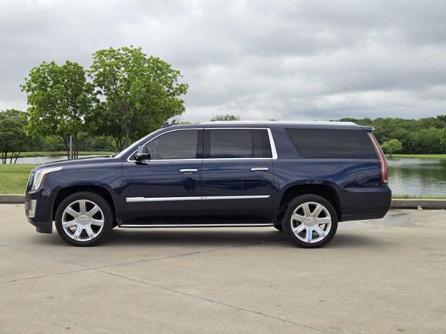 2020 Cadillac Escalade ESV Vehicle Photo in DENTON, TX 76210-9321