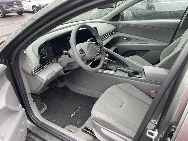 2024 Hyundai ELANTRA Vehicle Photo in Philadelphia, PA 19116