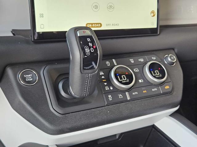 2025 Defender Vehicle Photo in AUSTIN, TX 78717