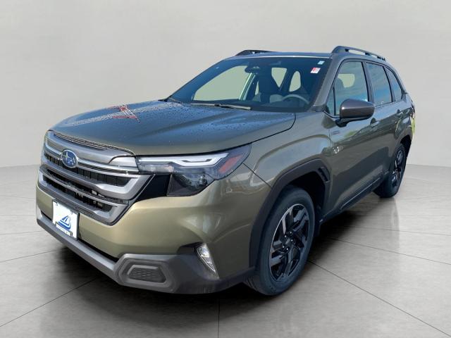 2025 Subaru Forester Vehicle Photo in Oshkosh, WI 54904