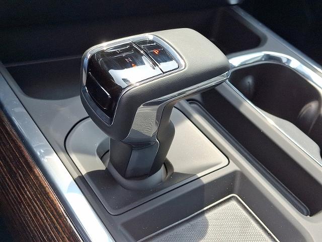 2025 GMC Sierra 1500 Vehicle Photo in TREVOSE, PA 19053-4984