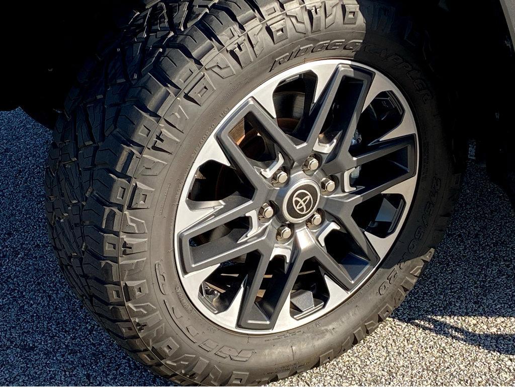 2022 Toyota Tundra 4WD Vehicle Photo in POOLER, GA 31322-3252