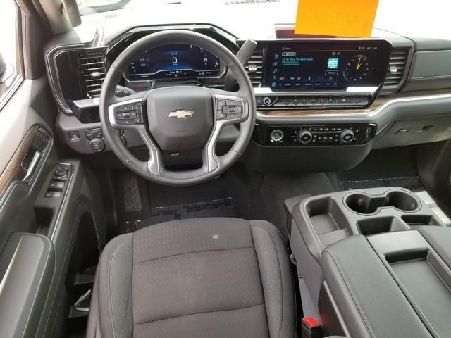 2024 Chevrolet Silverado 1500 Vehicle Photo in ELYRIA, OH 44035-6349