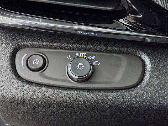 2025 Buick Envista Vehicle Photo in PUYALLUP, WA 98371-4149