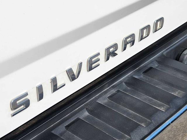 2017 Chevrolet Silverado 1500 Vehicle Photo in DENTON, TX 76210-9321