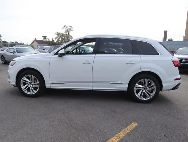 2021 Audi Q7 Vehicle Photo in DETROIT, MI 48207-4102