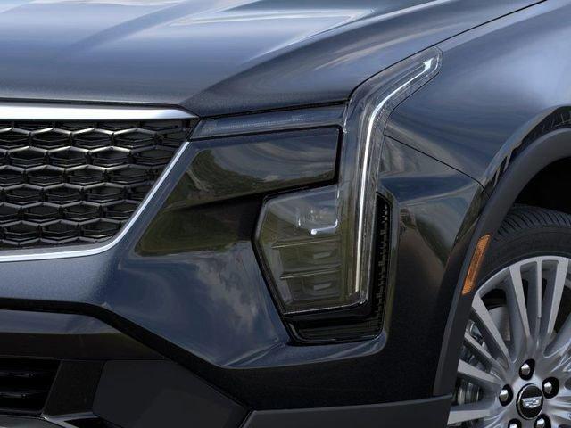 2025 Cadillac XT4 Vehicle Photo in MEDINA, OH 44256-9631