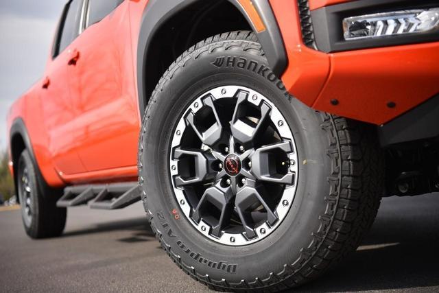2025 Nissan Frontier Vehicle Photo in Ballwin, MO 63011