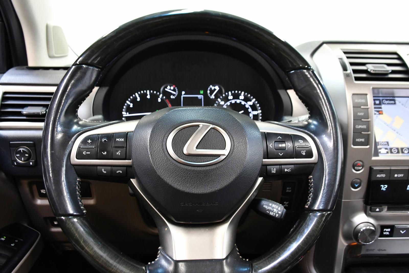 2020 Lexus GX 460 Vehicle Photo in DALLAS, TX 75235