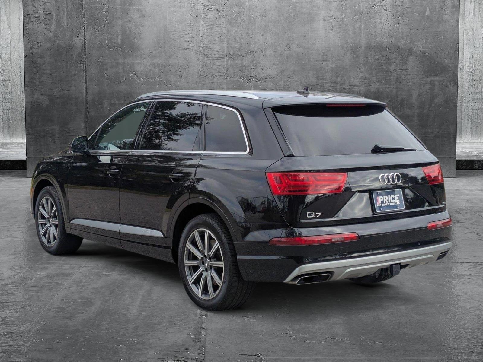 2019 Audi Q7 Vehicle Photo in Sarasota, FL 34231