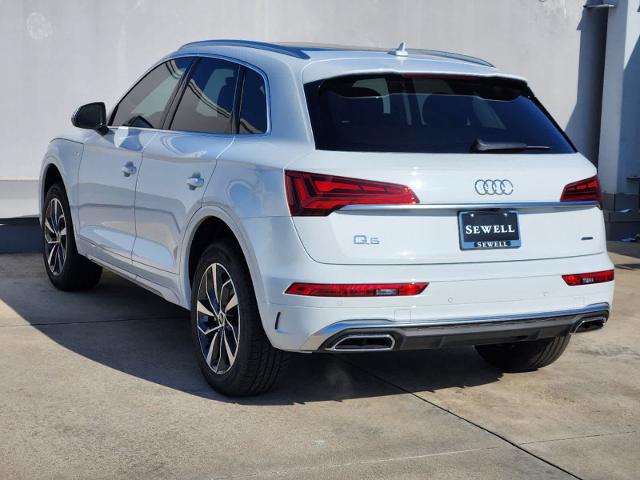 2025 Audi Q5 Vehicle Photo in SUGAR LAND, TX 77478