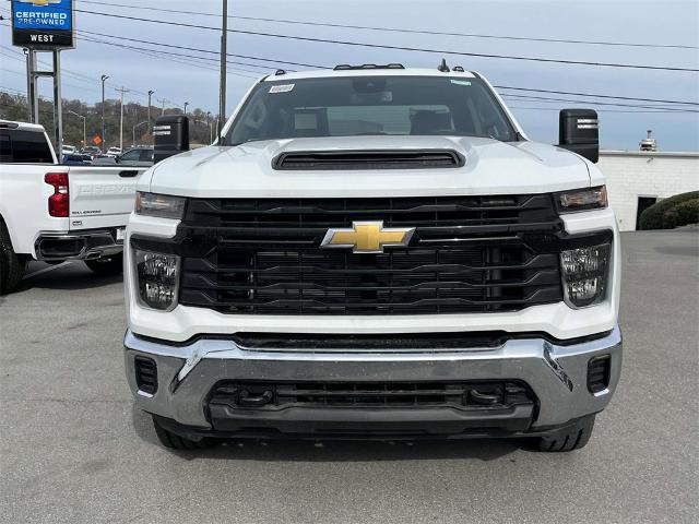 2024 Chevrolet Silverado 2500 HD Vehicle Photo in ALCOA, TN 37701-3235