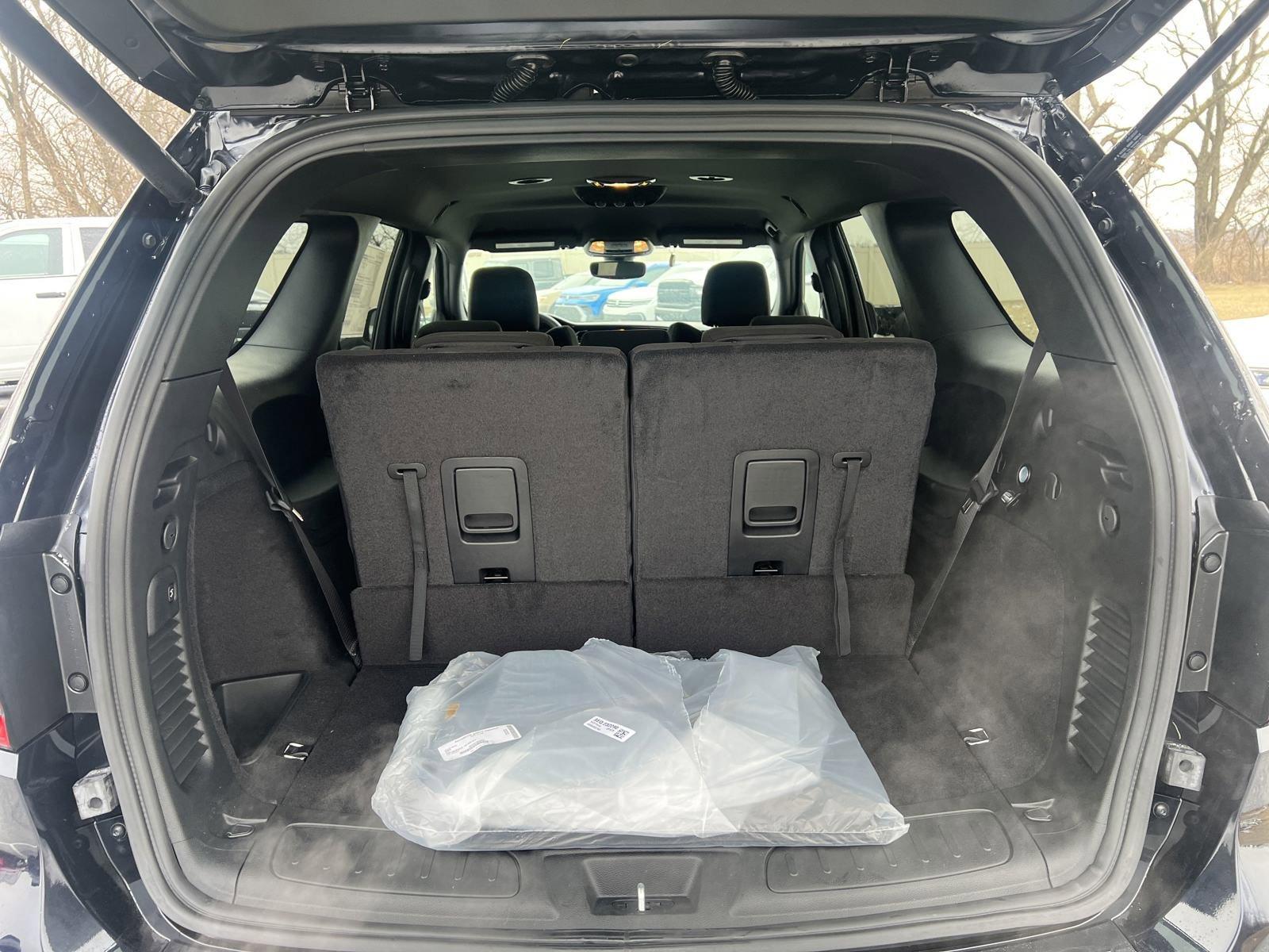2025 Dodge Durango Vehicle Photo in Mechanicsburg, PA 17050-1707