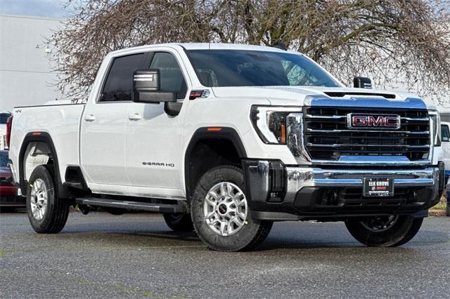 2025 GMC Sierra 2500 HD Vehicle Photo in ELK GROVE, CA 95757-8703