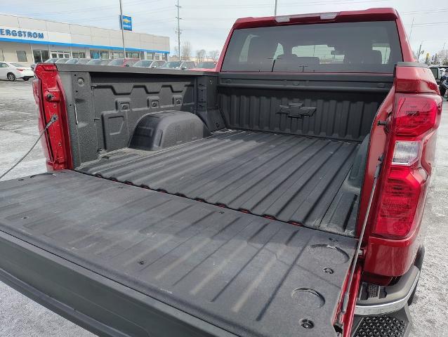 2024 Chevrolet Silverado 1500 Vehicle Photo in GREEN BAY, WI 54304-5303