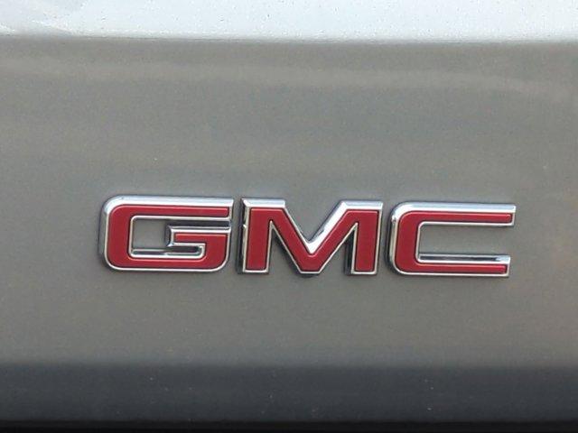 2025 GMC Yukon XL Vehicle Photo in ALBERTVILLE, AL 35950-0246