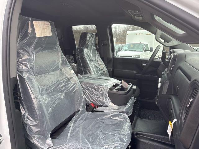 2025 GMC Sierra 2500 HD Vehicle Photo in MEDINA, OH 44256-9631