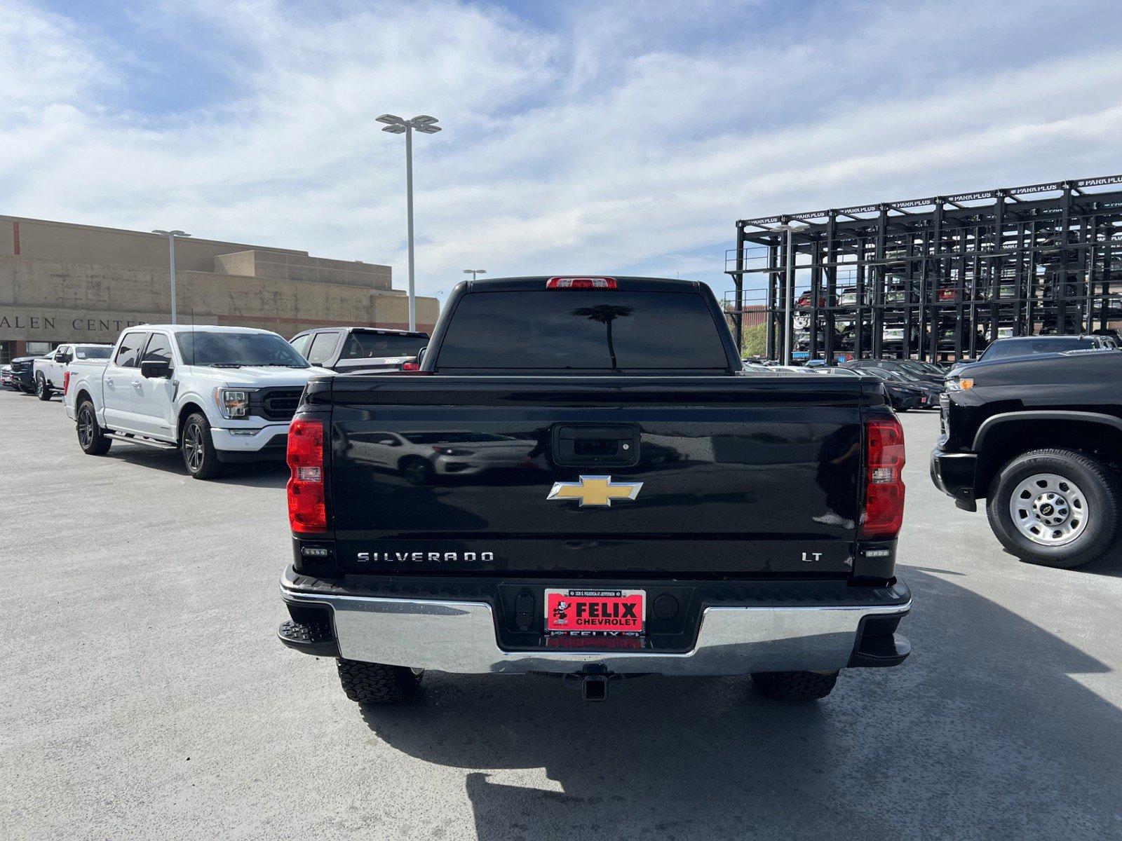 2017 Chevrolet Silverado 1500 Vehicle Photo in LOS ANGELES, CA 90007-3794