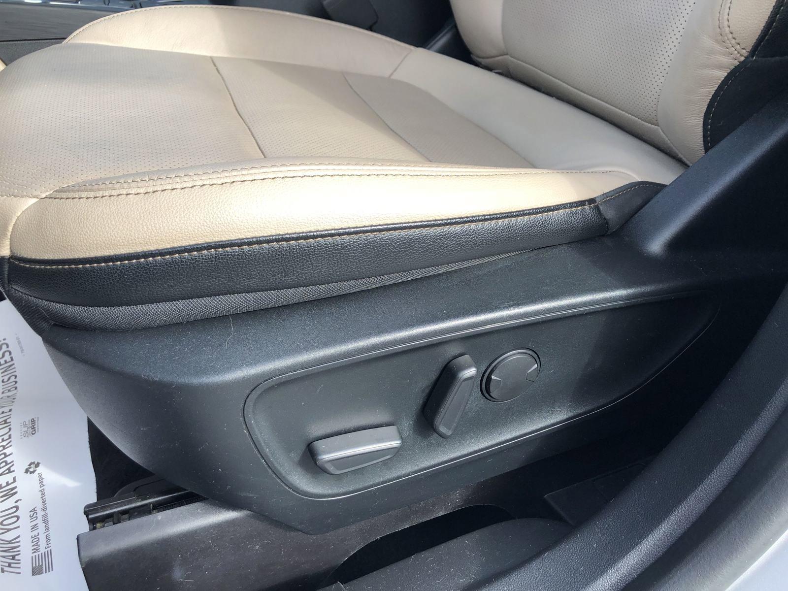 2020 Ford Escape Vehicle Photo in Mechanicsburg, PA 17050