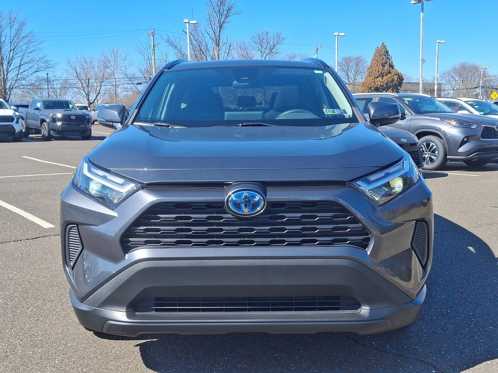 2022 Toyota RAV4 Vehicle Photo in Trevose, PA 19053