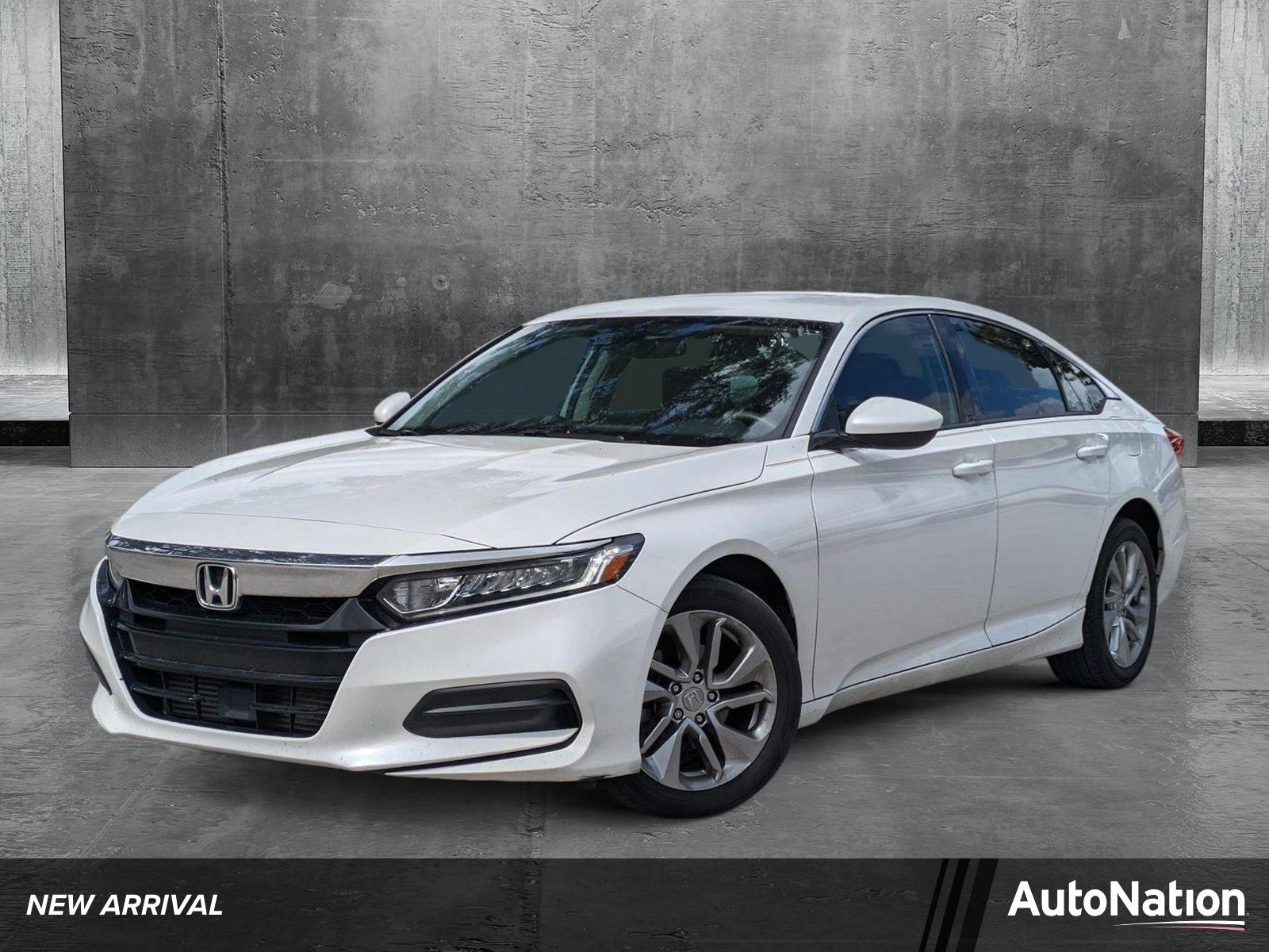 2019 Honda Accord Sedan Vehicle Photo in GREENACRES, FL 33463-3207