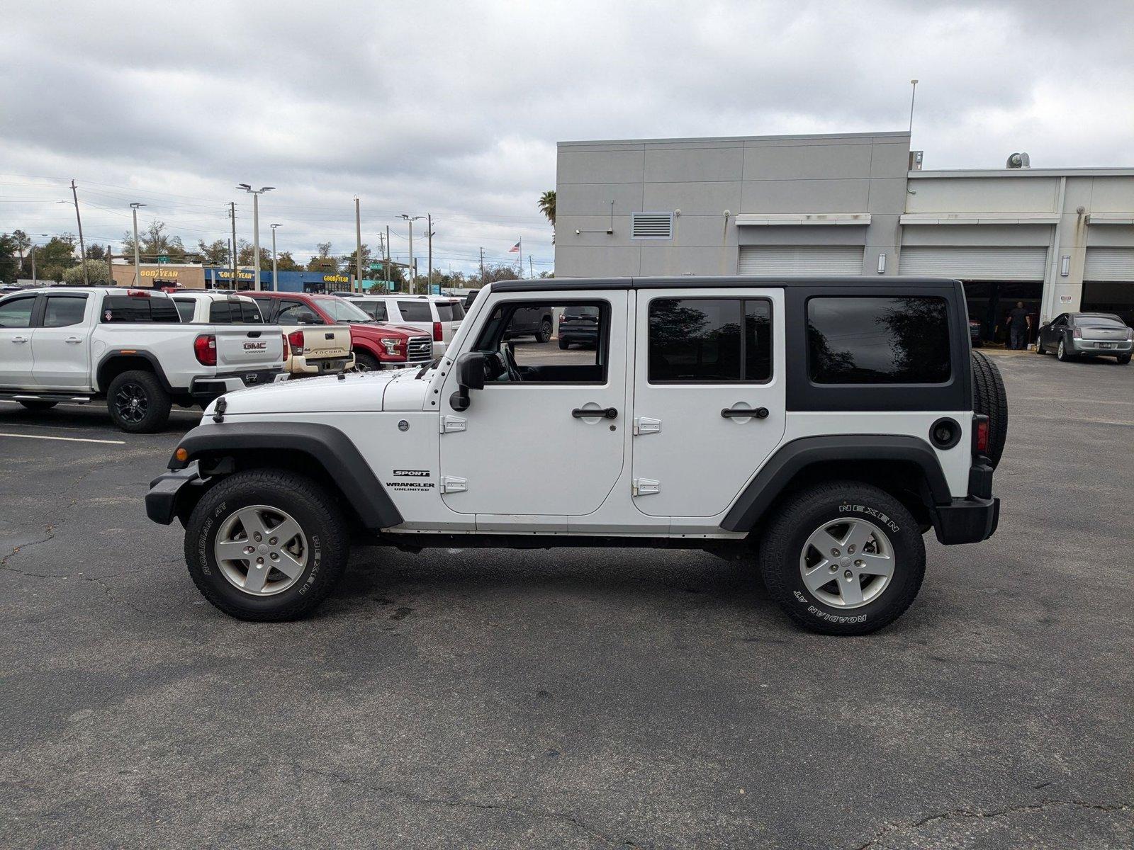 2017 Jeep Wrangler Unlimited Vehicle Photo in Panama City, FL 32401