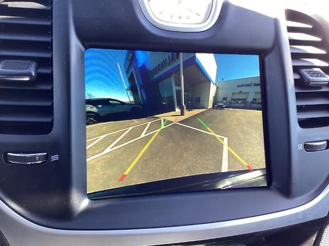 2022 Chrysler 300 Vehicle Photo in Gardner, MA 01440