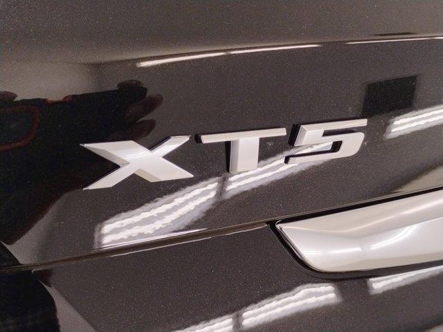 2025 Cadillac XT5 Vehicle Photo in PINEVILLE, NC 28134-8495