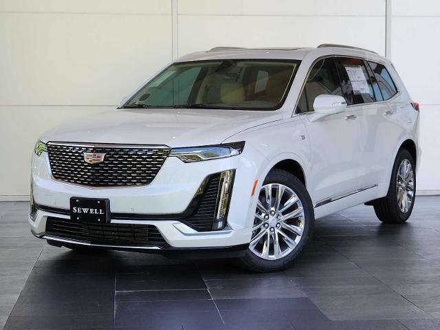 2025 Cadillac XT6 Vehicle Photo in HOUSTON, TX 77079