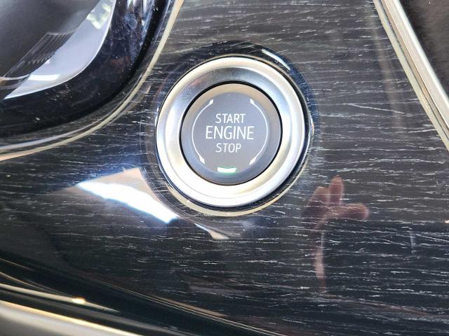 2025 Cadillac XT6 Vehicle Photo in HOUSTON, TX 77079