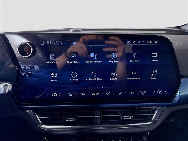 2025 Chevrolet Equinox EV Vehicle Photo in PUYALLUP, WA 98371-4149