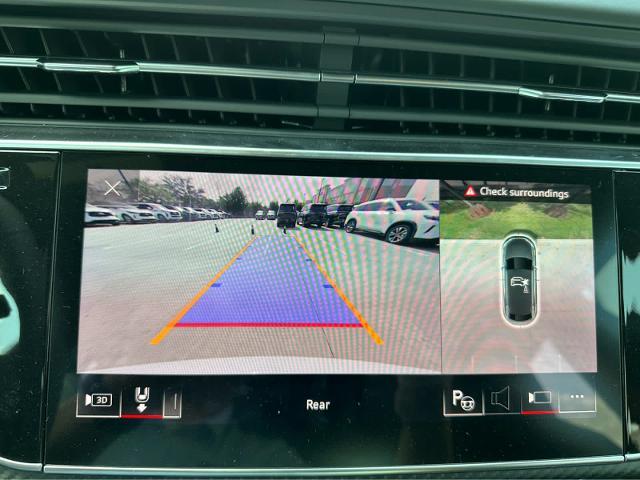 2025 Audi SQ8 Vehicle Photo in HOUSTON, TX 77090