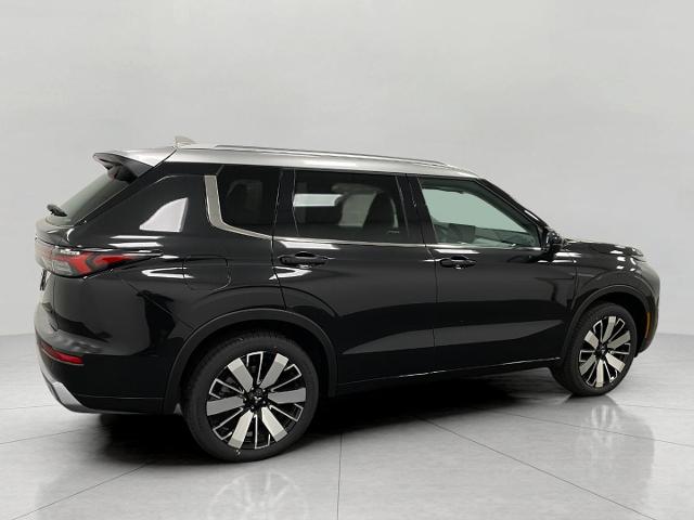 2025 Mitsubishi Outlander Vehicle Photo in Appleton, WI 54913