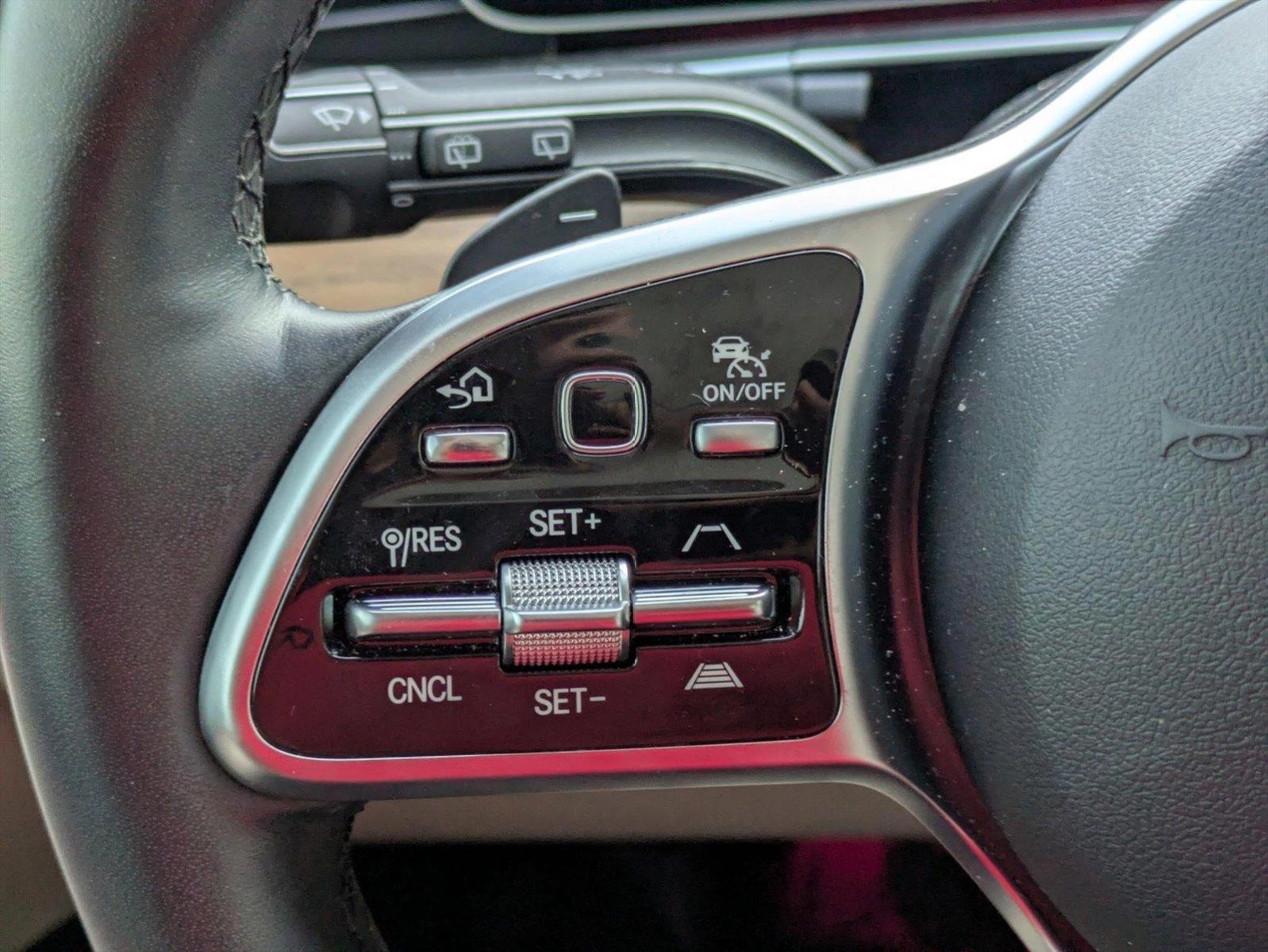 2023 Mercedes-Benz GLS Vehicle Photo in WEST PALM BEACH, FL 33407-3296