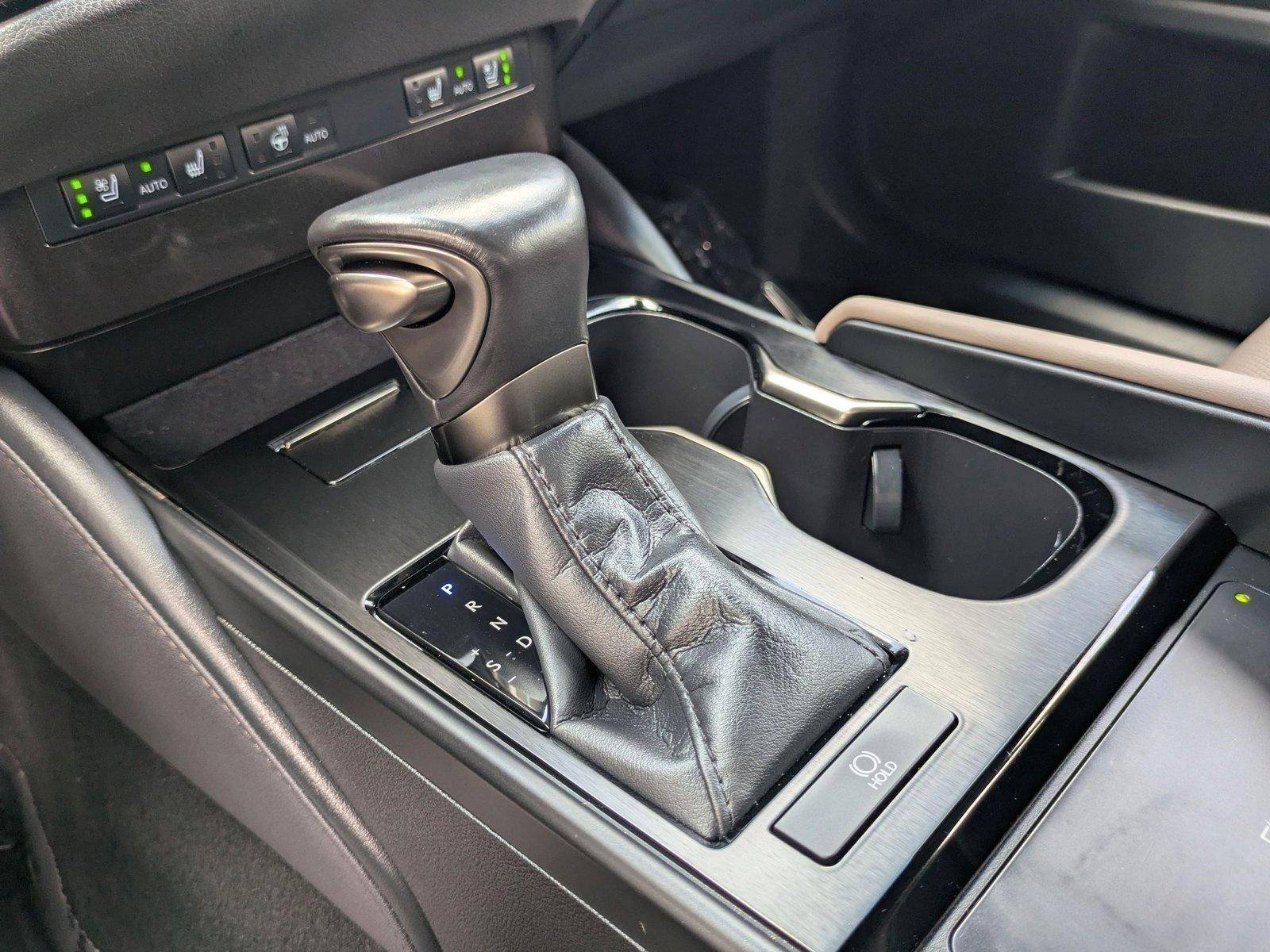 2024 Lexus ES 350 Vehicle Photo in Clearwater, FL 33761