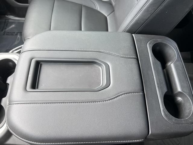 2021 Chevrolet Silverado 1500 Vehicle Photo in GREEN BAY, WI 54304-5303